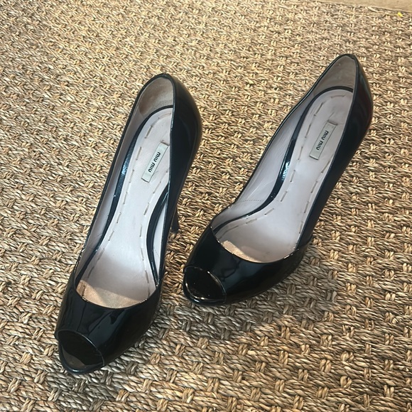 Miu Miu Black Patent Leather Peep Toe Platform Pumps Size